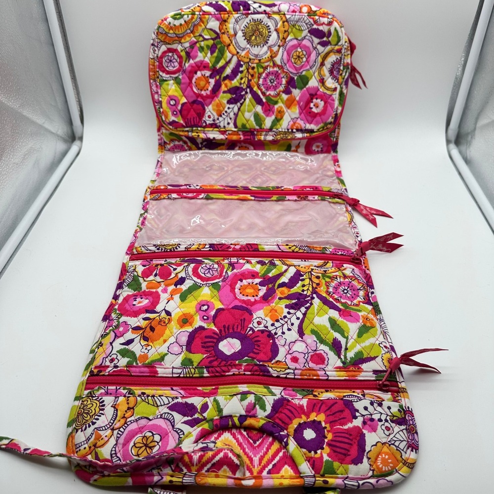 New Vera Bradley Clementine Hanging Travel Organizer Quilted Floral Toiletry Bag - Picture 3 of 8